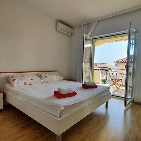 Apartments Renato Задар Екстериор снимка