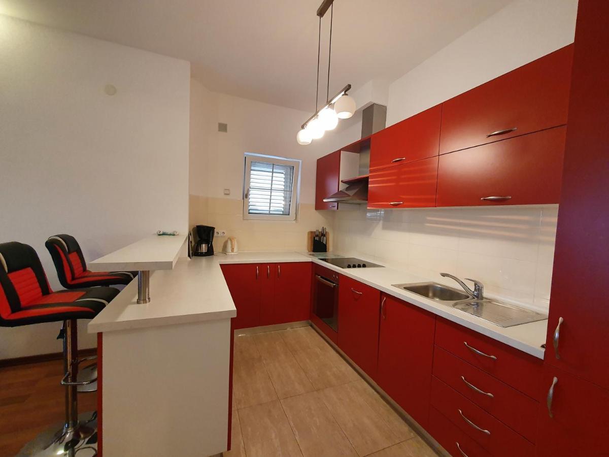 Apartments Renato Задар Екстериор снимка