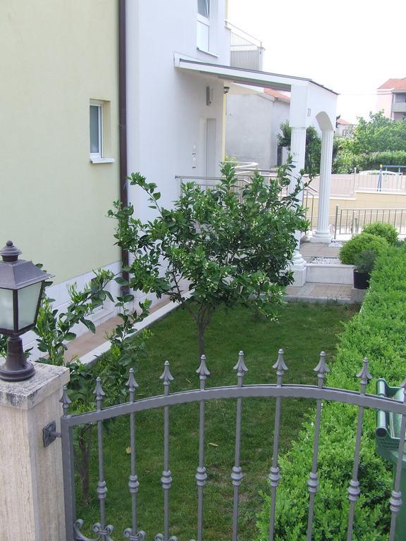 Apartments Renato Задар Екстериор снимка